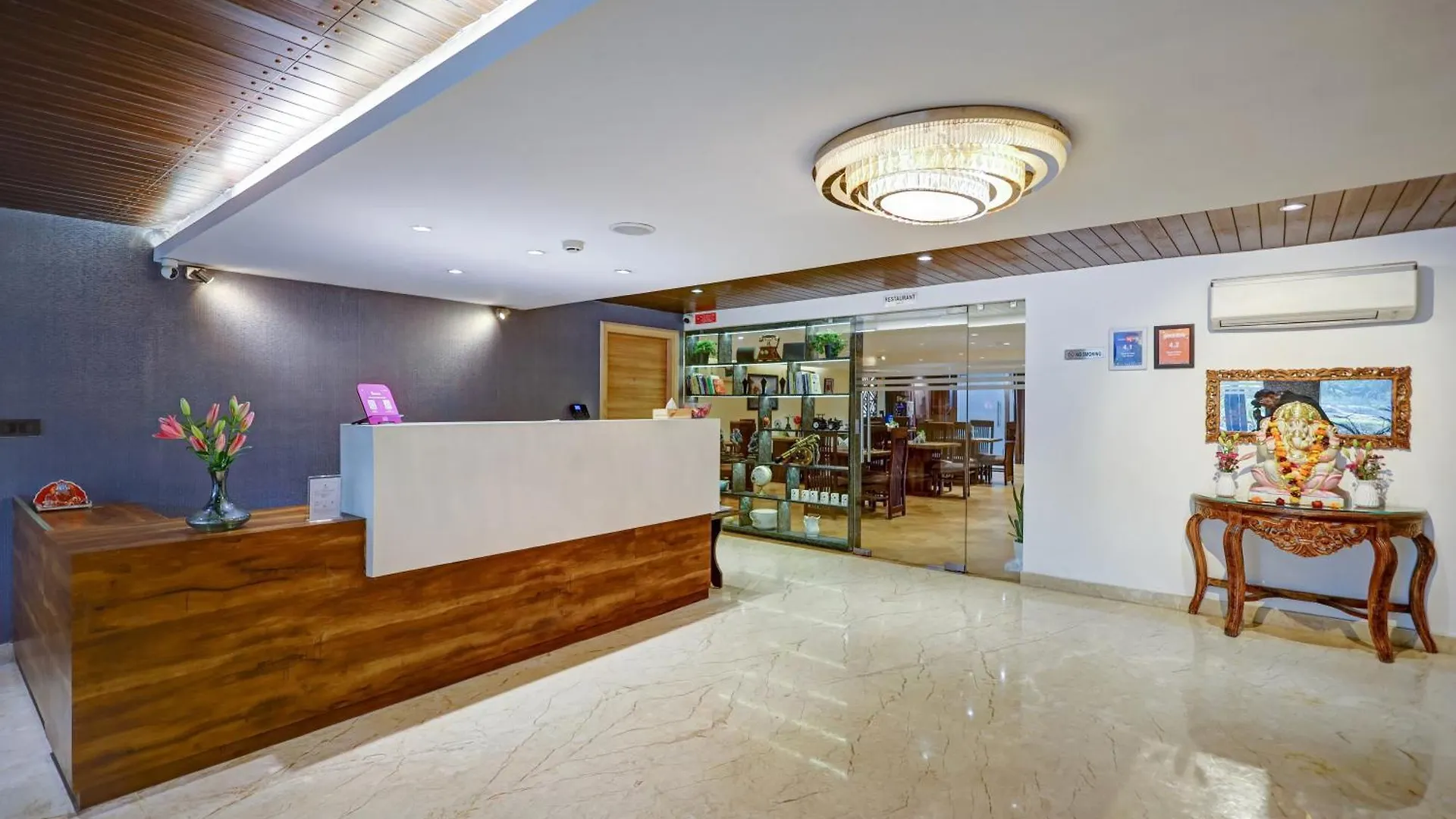 Hotel 91 Huda Premier Gurgáon